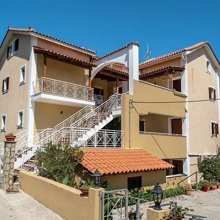 Marketos Maisonette 4pax Svoronata