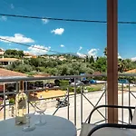 Lejlighed Marketos Maisonette 4pax