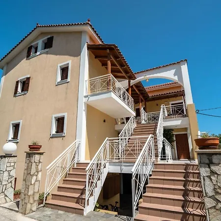 Marketos Maisonette 4pax *